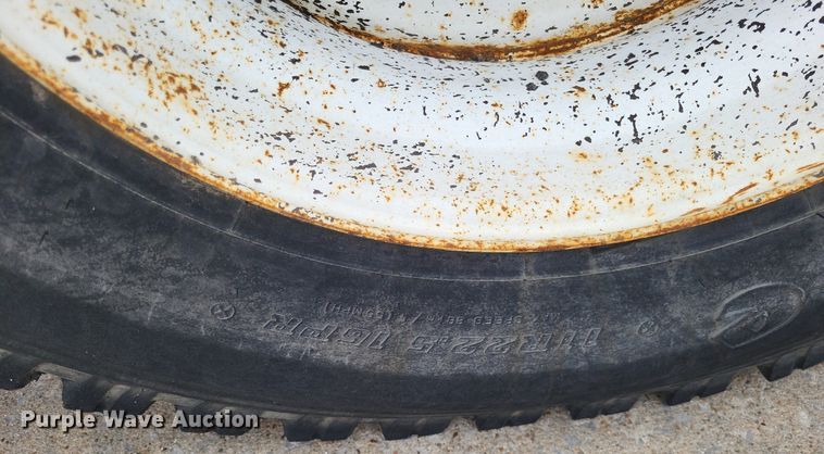 image for item LR9208 2012 International WorkStar 7300  dump truck