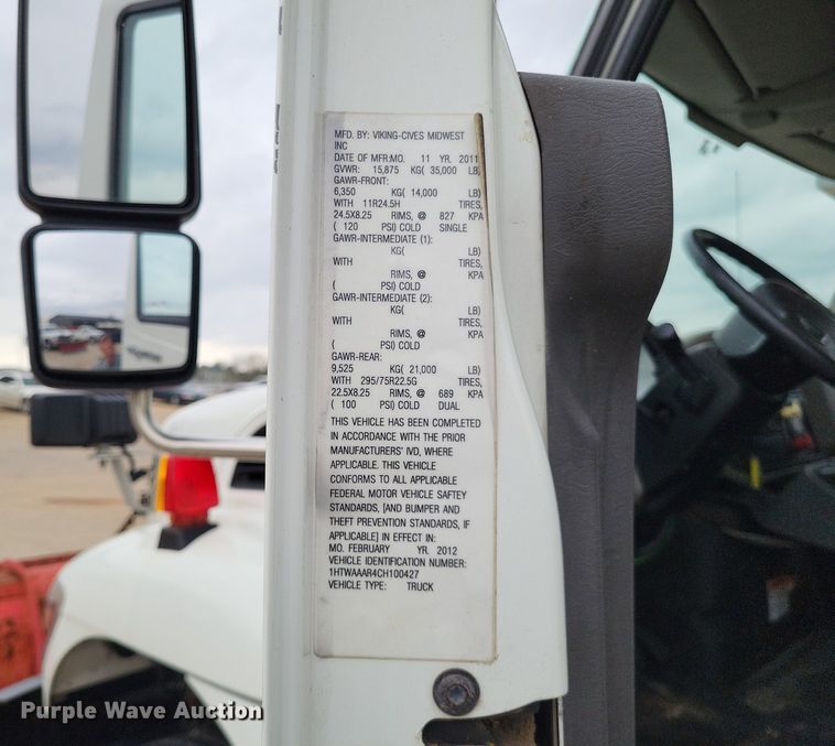 image for item LR9208 2012 International WorkStar 7300  dump truck