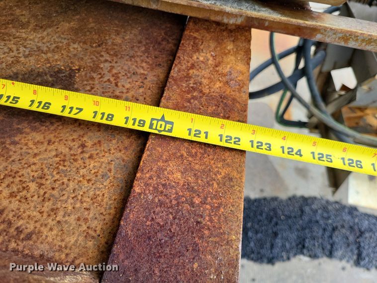 image for item LR9208 2012 International WorkStar 7300  dump truck