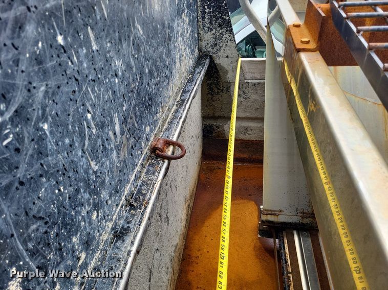 image for item LR9208 2012 International WorkStar 7300  dump truck