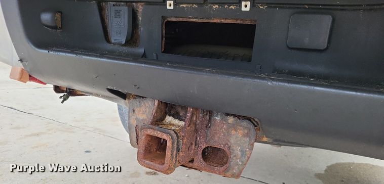 image for item LR9209 2011 Chevrolet Silverado 3500HD  pickup truck