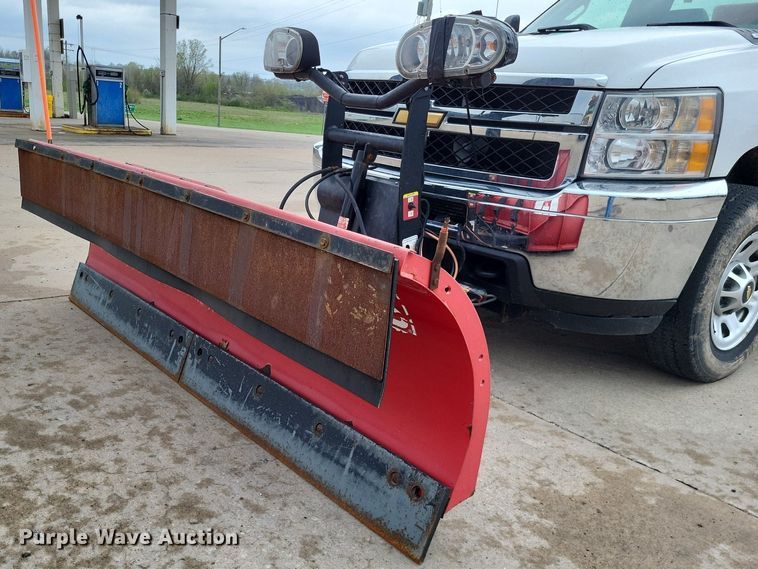 image for item LR9209 2011 Chevrolet Silverado 3500HD  pickup truck