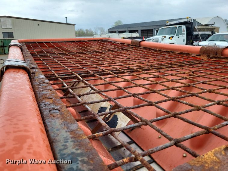 image for item LR9209 2011 Chevrolet Silverado 3500HD  pickup truck