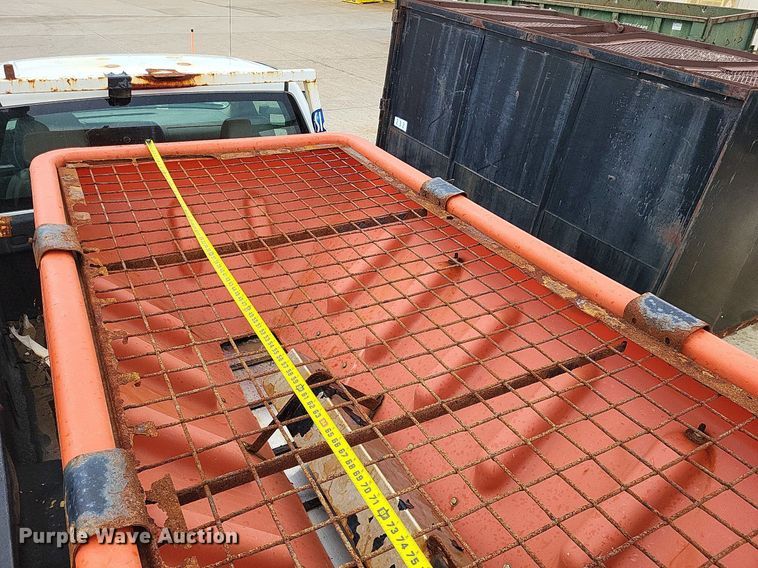 image for item LR9209 2011 Chevrolet Silverado 3500HD  pickup truck