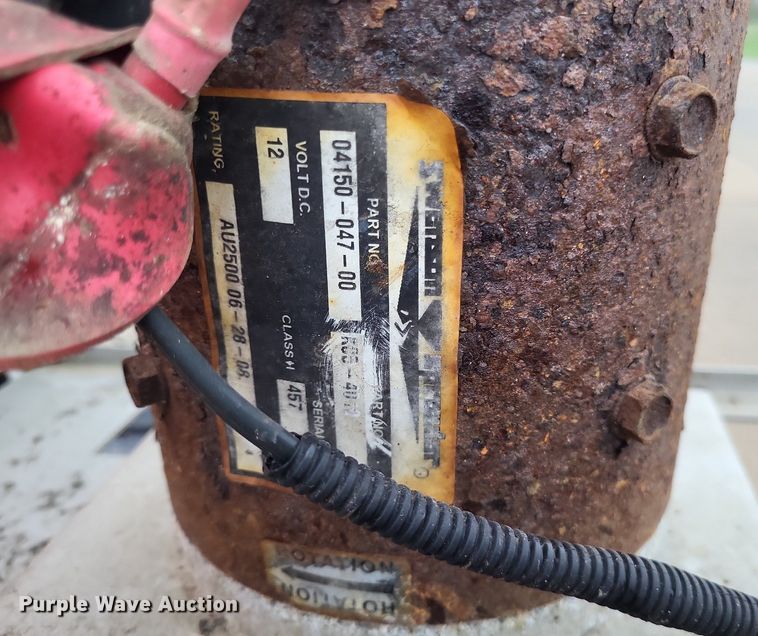 image for item LR9209 2011 Chevrolet Silverado 3500HD  pickup truck