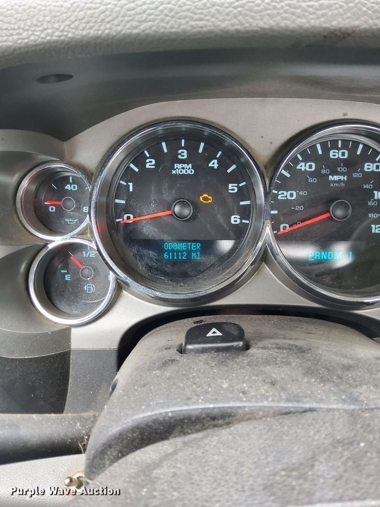 image for item LR9209 2011 Chevrolet Silverado 3500HD  pickup truck