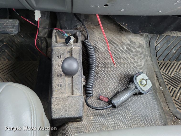 image for item LR9209 2011 Chevrolet Silverado 3500HD  pickup truck