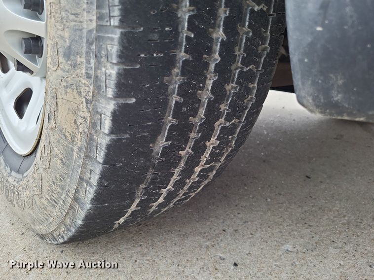 image for item LR9209 2011 Chevrolet Silverado 3500HD  pickup truck