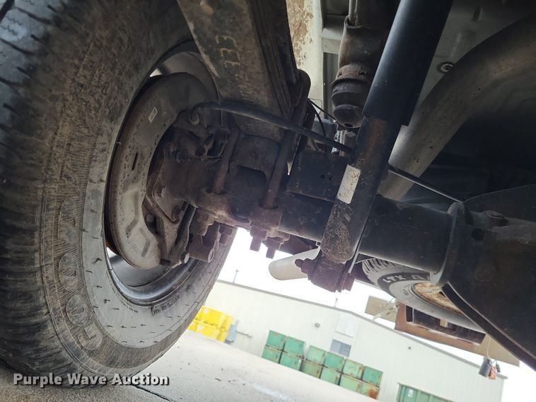 image for item LR9209 2011 Chevrolet Silverado 3500HD  pickup truck