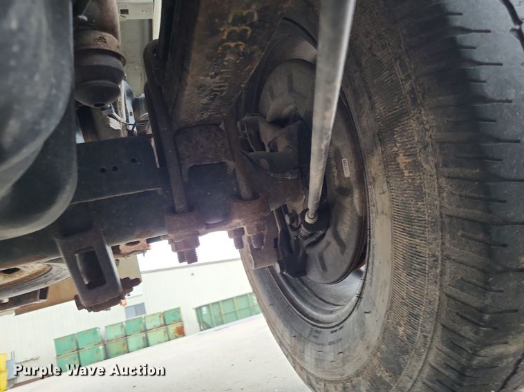 image for item LR9209 2011 Chevrolet Silverado 3500HD  pickup truck