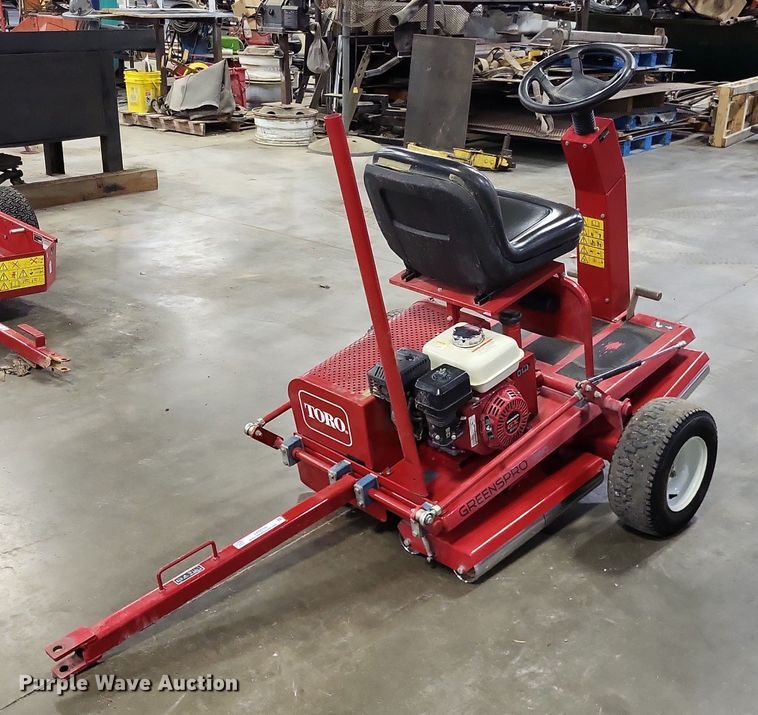 image for item LR9210 Toro Greenspro 1200  greens roller