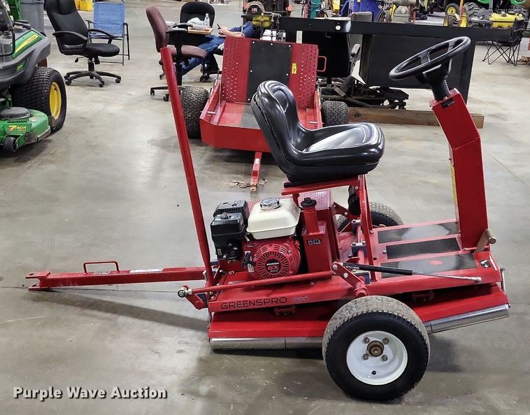 image for item LR9210 Toro Greenspro 1200  greens roller