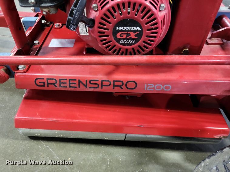 image for item LR9210 Toro Greenspro 1200  greens roller