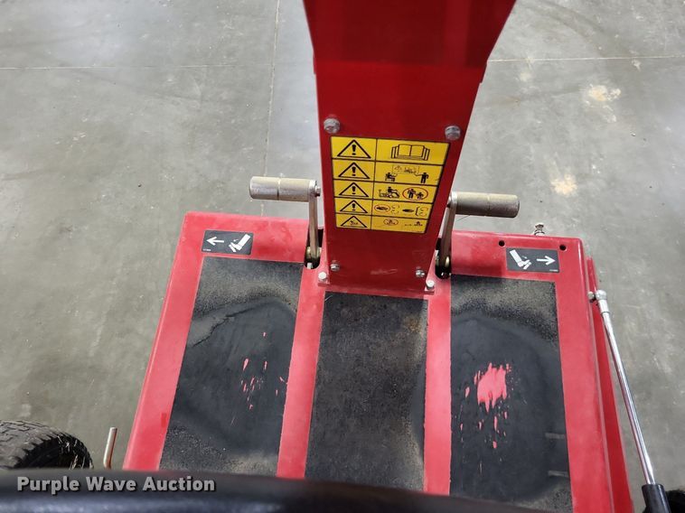 image for item LR9210 Toro Greenspro 1200  greens roller