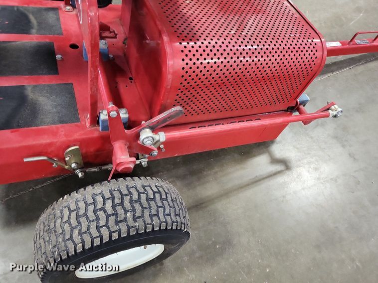 image for item LR9210 Toro Greenspro 1200  greens roller