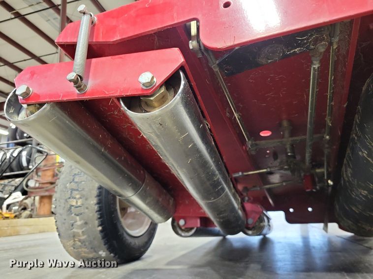 image for item LR9210 Toro Greenspro 1200  greens roller