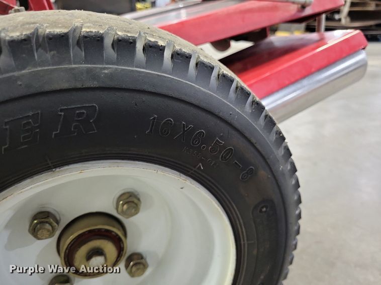 image for item LR9210 Toro Greenspro 1200  greens roller