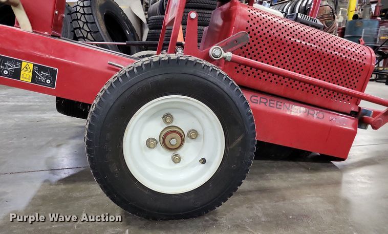 image for item LR9210 Toro Greenspro 1200  greens roller