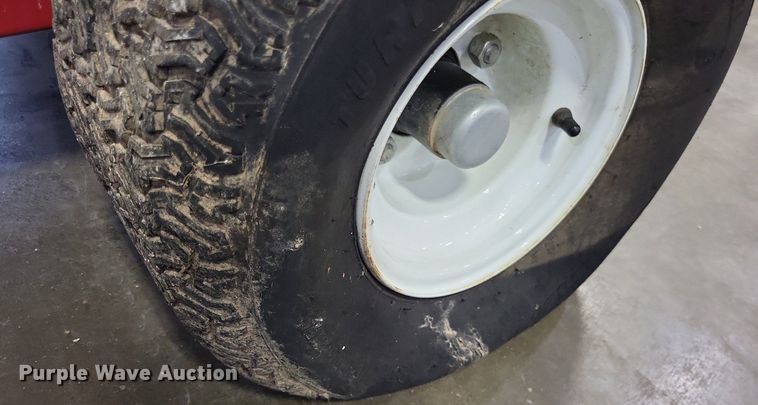 image for item LR9211 Toro Transpro 100  lawn cart