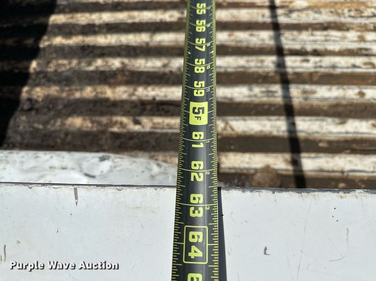 image for item LR9649 2002 Chevrolet Silverado 2500  pickup truck