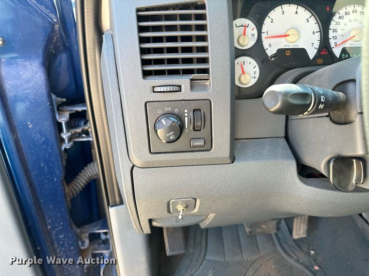 image for item LR9660 2008 Dodge Ram 1500  Quad Cab pickup truck