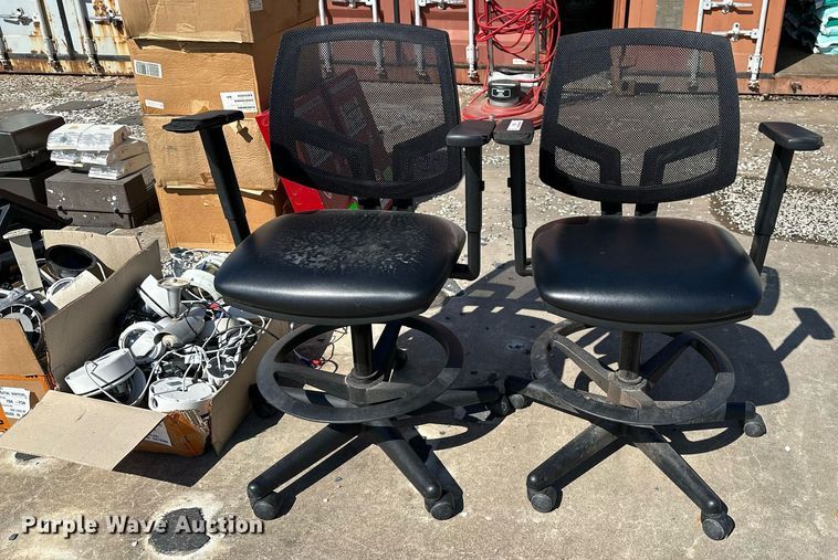 image for item LR9661 Office equipment