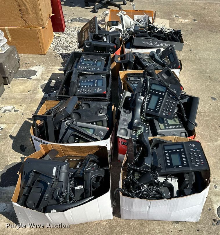 image for item LR9661 Office equipment