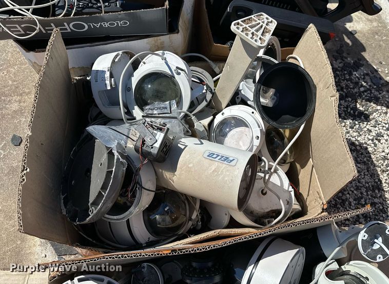 image for item LR9661 Office equipment