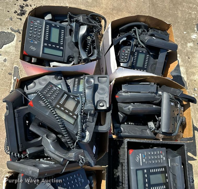 image for item LR9661 Office equipment