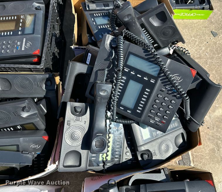 image for item LR9661 Office equipment