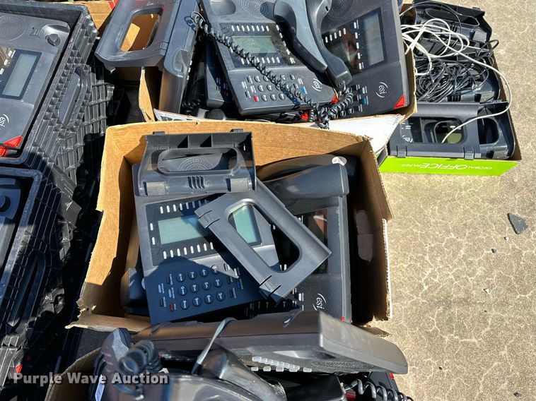 image for item LR9661 Office equipment