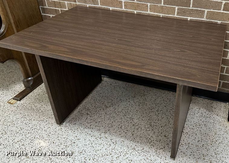 image for item LR9661 Office equipment