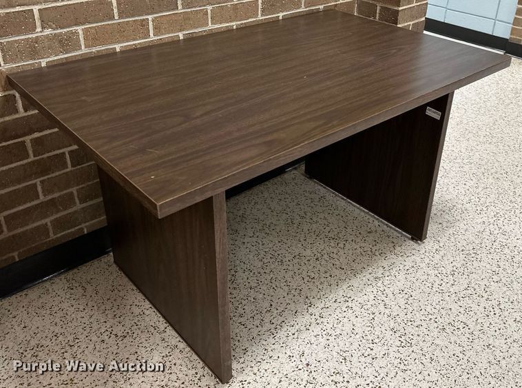 image for item LR9661 Office equipment