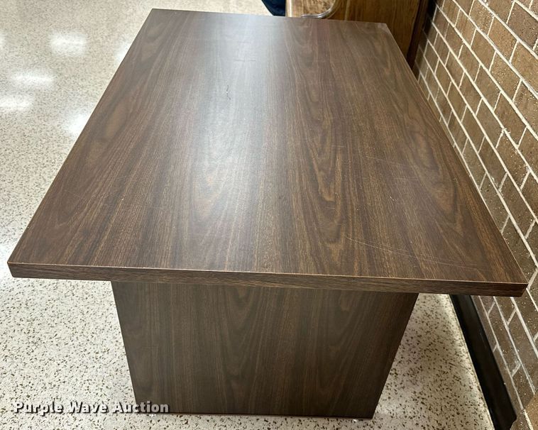 image for item LR9661 Office equipment