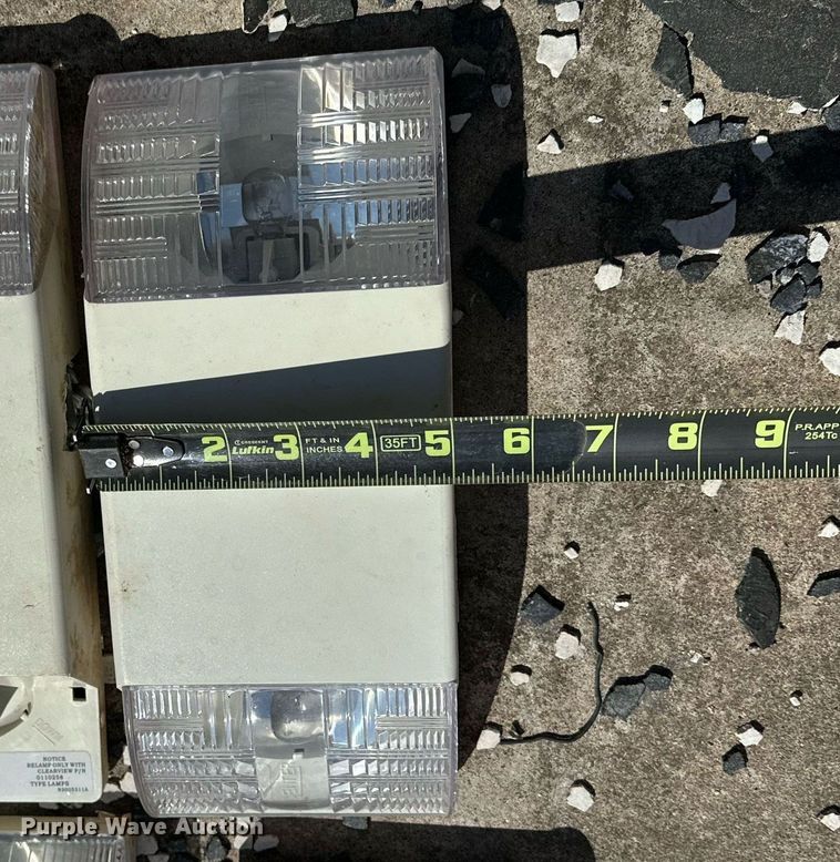 image for item LR9662 (12) lights