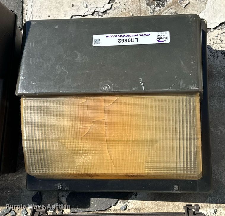 image for item LR9662 (12) lights