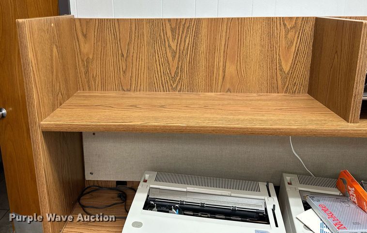 image for item LR9665 Office equipment