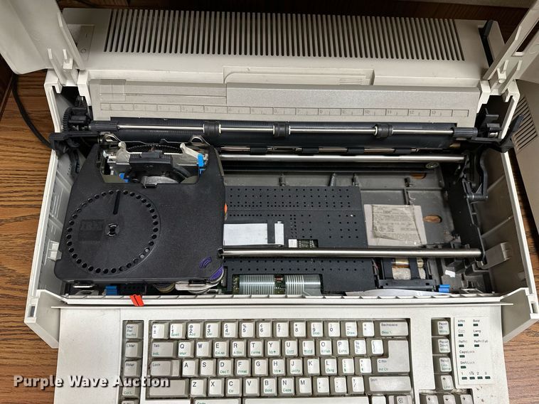 image for item LR9665 Office equipment