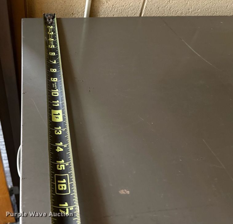 image for item LR9665 Office equipment