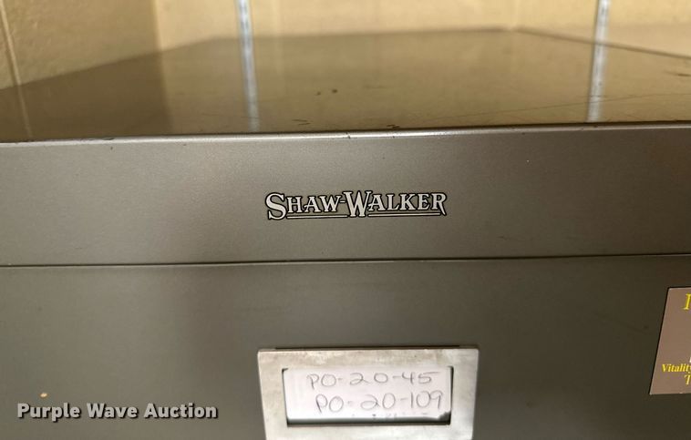 image for item LR9665 Office equipment