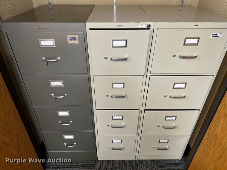 image for item LR9665 Office equipment