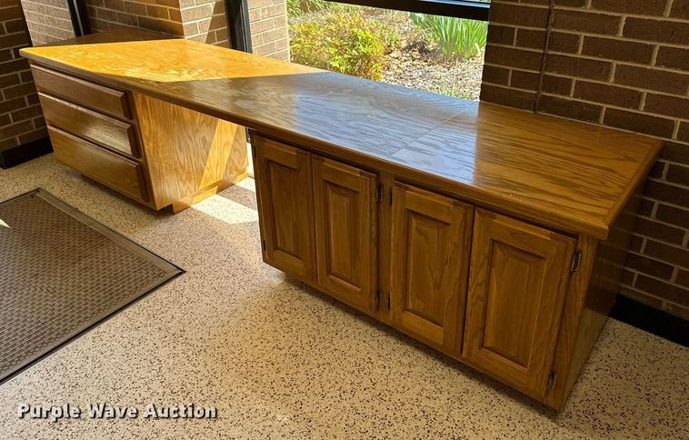 image for item LR9665 Office equipment