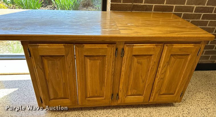 image for item LR9665 Office equipment