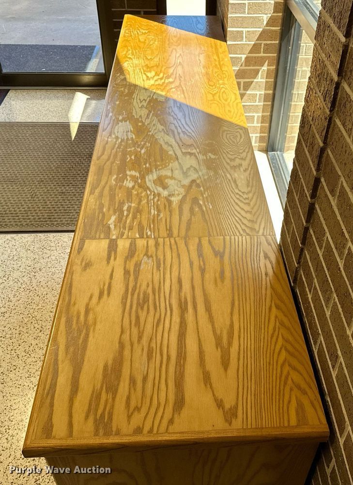 image for item LR9665 Office equipment