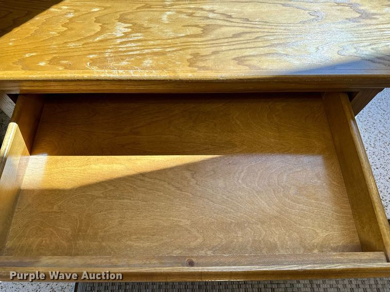 image for item LR9665 Office equipment