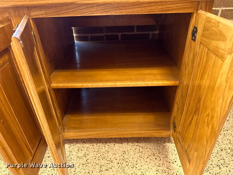 image for item LR9665 Office equipment