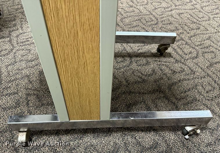 image for item LR9665 Office equipment