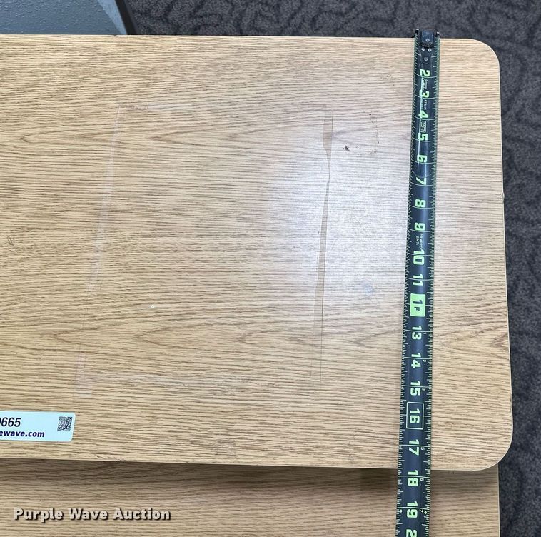 image for item LR9665 Office equipment