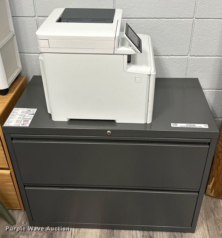 image for item LR9666 Office equipment