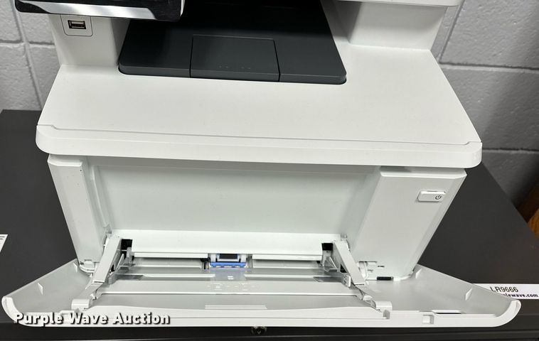 image for item LR9666 Office equipment